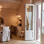 לינה וארוחת בוקר Borgo San Gaetano 4*