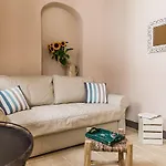Borgo San Gaetano 4*
