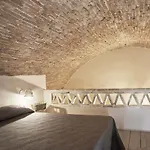 לינה וארוחת בוקר Borgo San Gaetano 4*