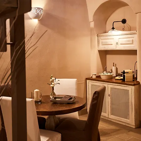 Borgo San Gaetano 4*