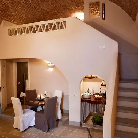Borgo San Gaetano Bed and breakfast 4*