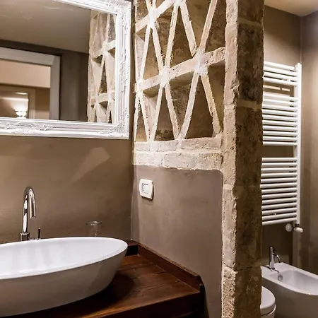 Borgo San Gaetano 4*