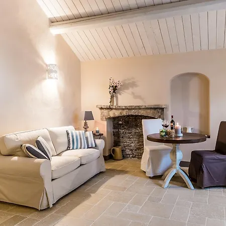 Borgo San Gaetano Frühstückspension 4*