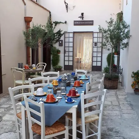 Borgo San Gaetano ベルナルダ